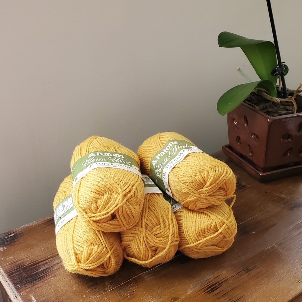 Patons Classic Wool DK Superwash destash yarn lot of 5 skeins - bundle 1 of 5